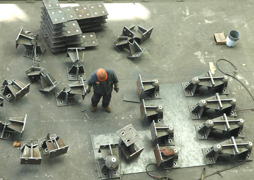 南安煤棚网架双向支座